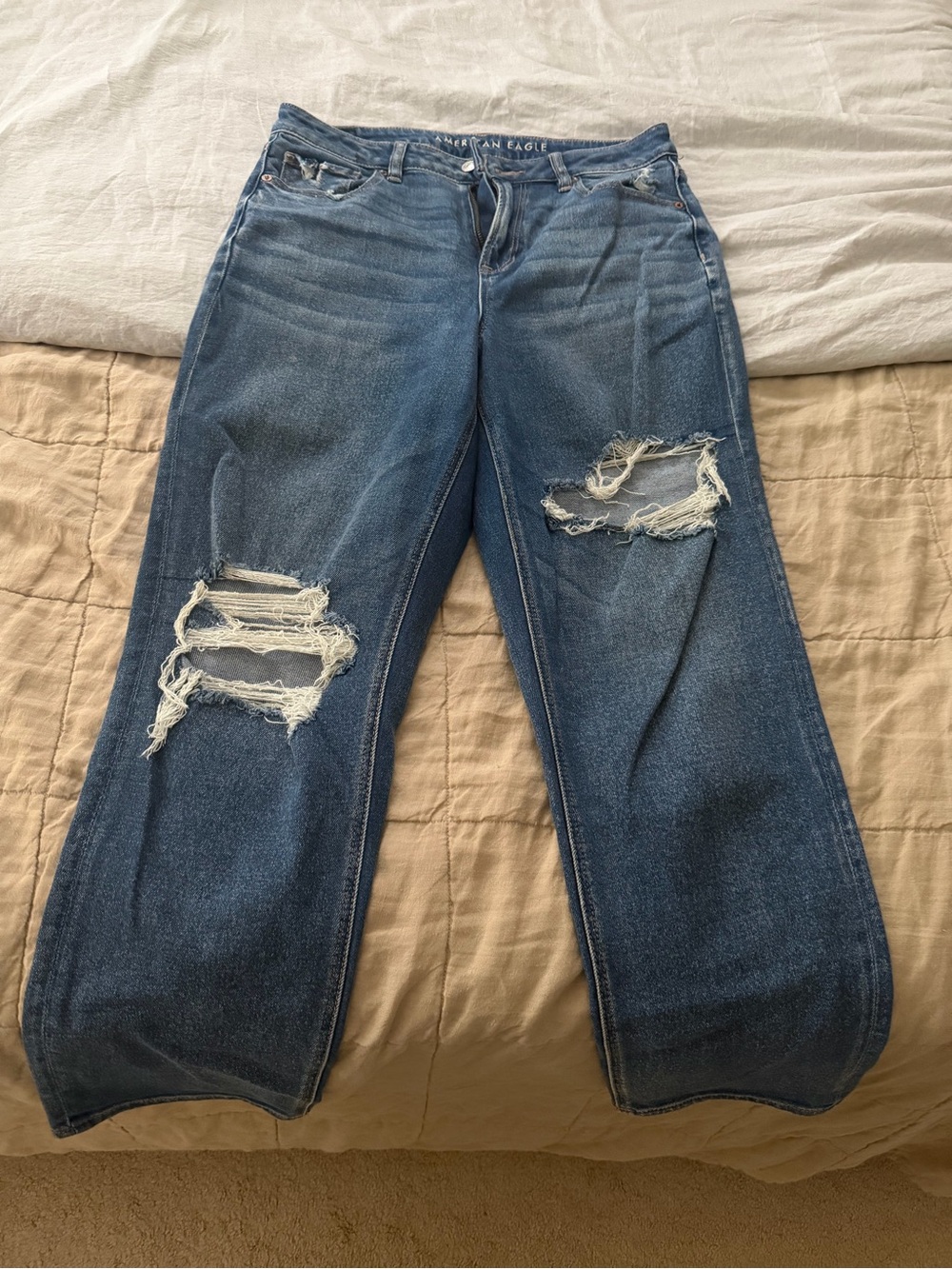 AE Outfitters Distressed stretch straight Leg Jeans - medium Dark Wash